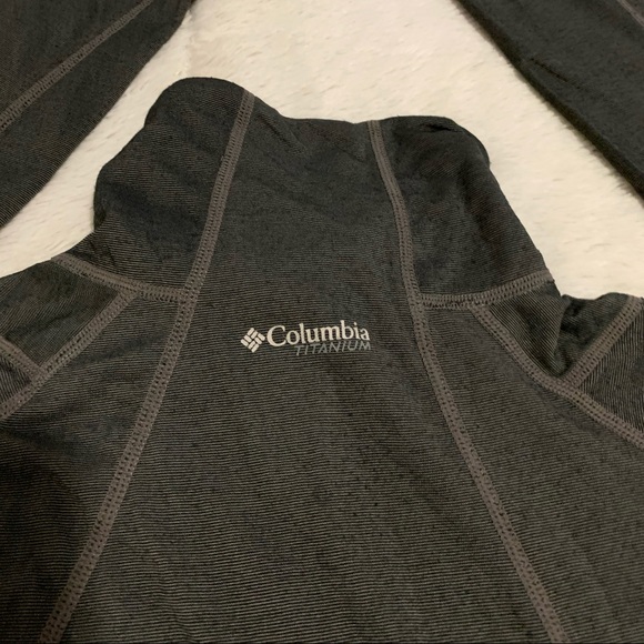 Columbia titanium long sleeve tee - Picture 7 of 10